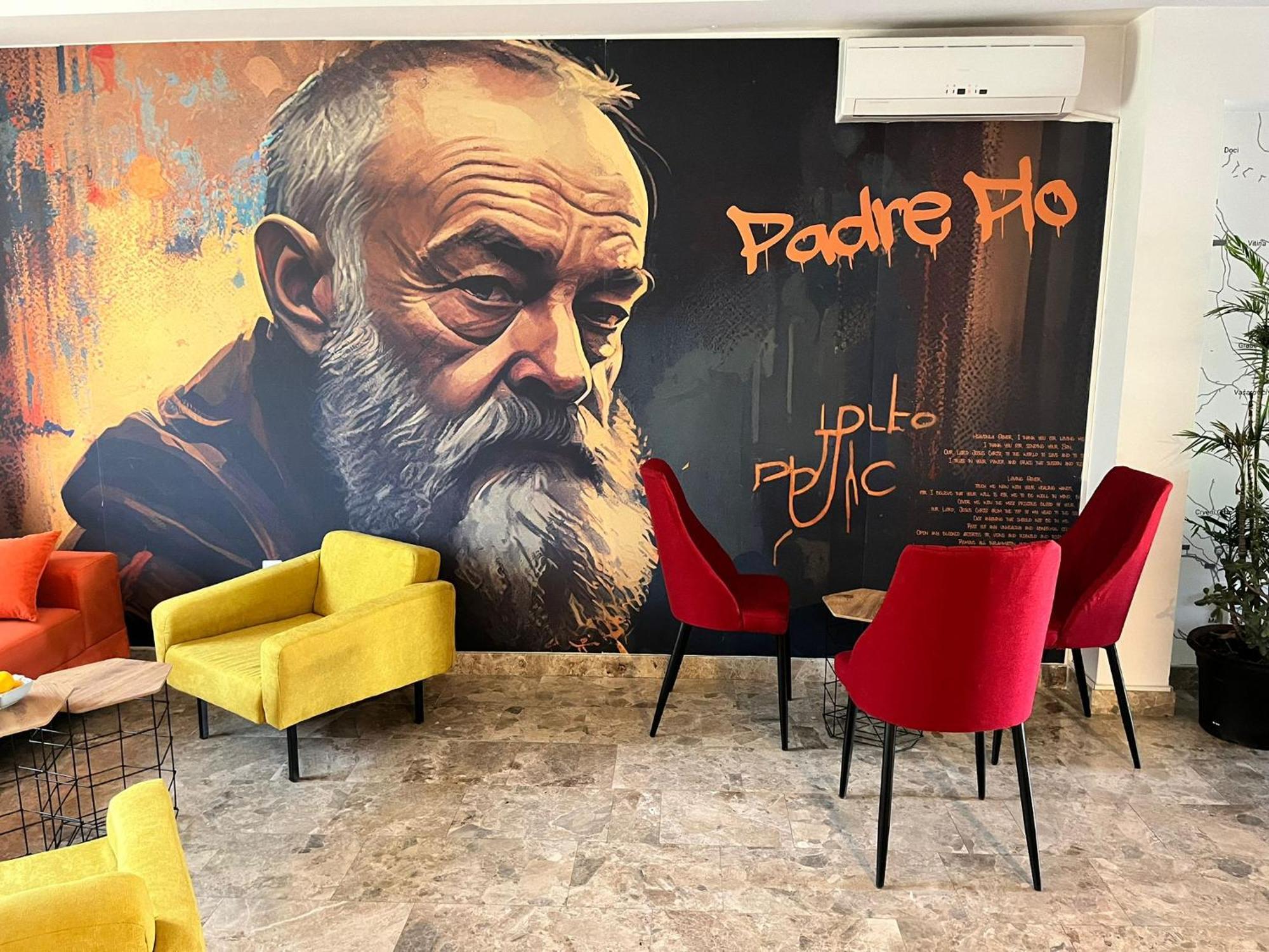 Boutique Hotel Phoenix Medugorje Екстер'єр фото
